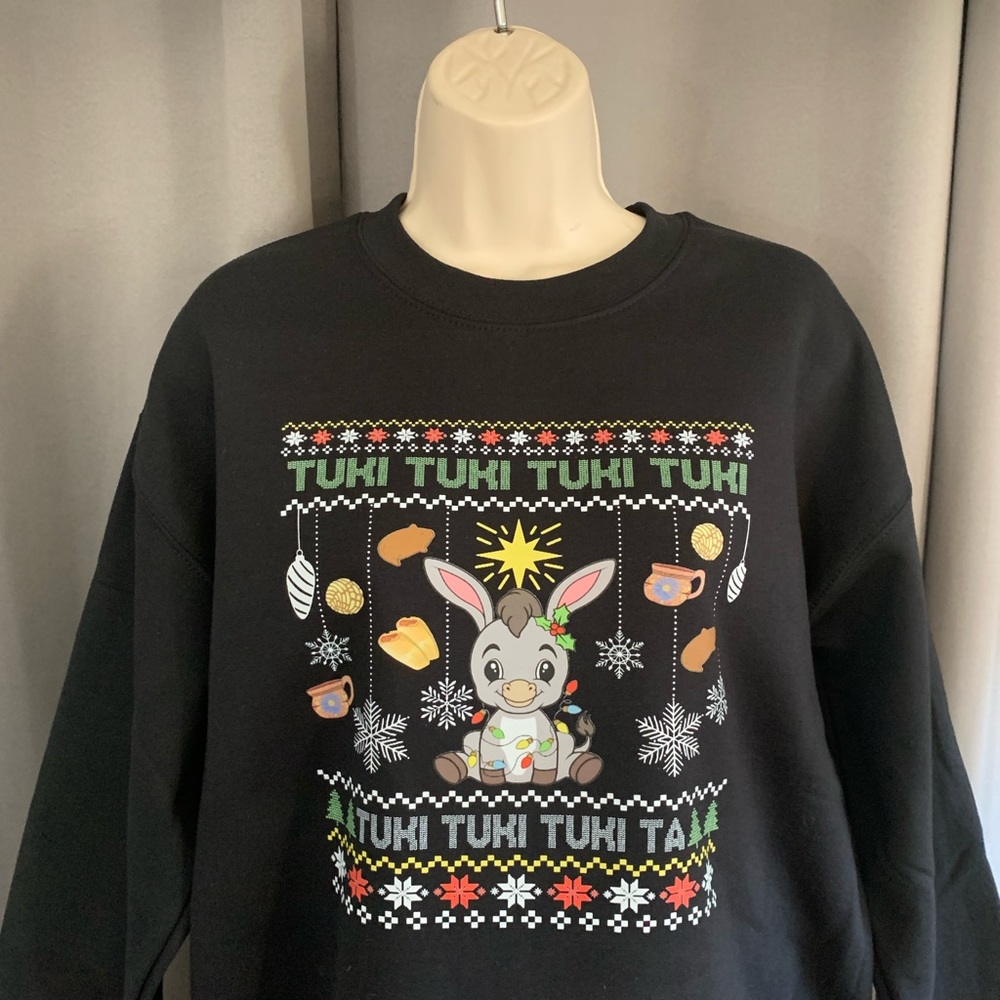 Burrito Sabanero holiday sweater